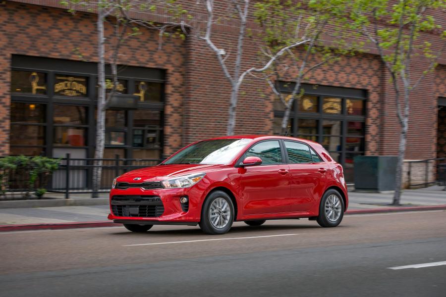  Kia Rio 5-Door (YB) 2017 года  (NA) (фото 4 из 55)